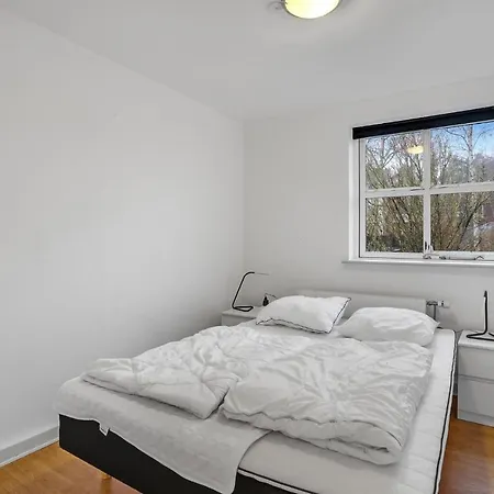 Сasa de vacaciones 5 Bedroom Pet Friendly In *